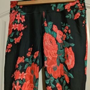 Albion Fit Flower Leggings